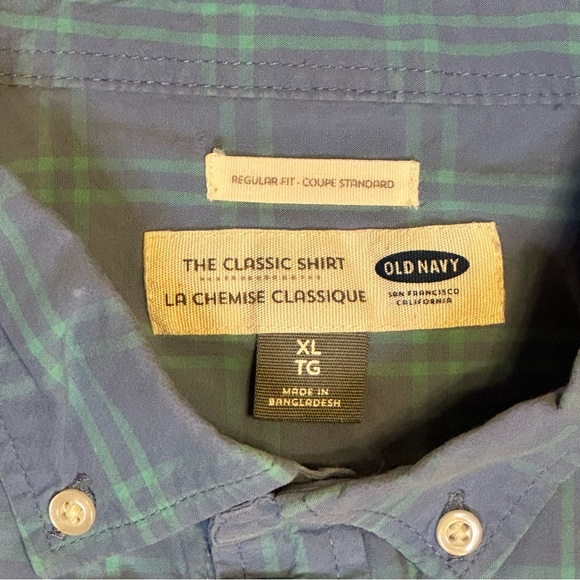 Old Navy Men’s “The Classic Shirt” - Picture 2 of 3